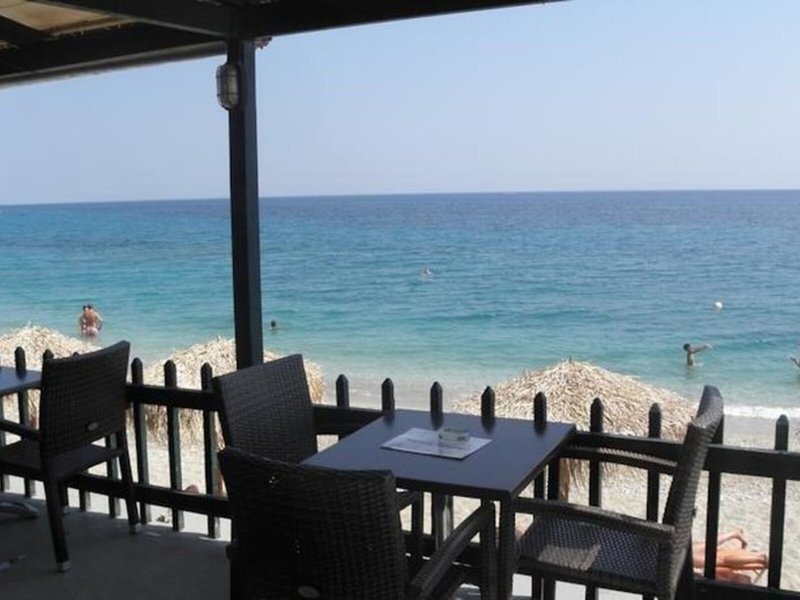 Riviera Hotel 11