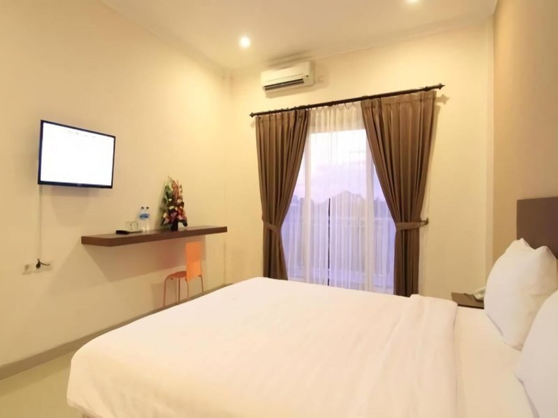 The Kanjeng Hotel Kuta 13
