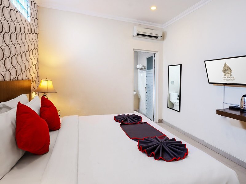 The Kanjeng Hotel Kuta 17
