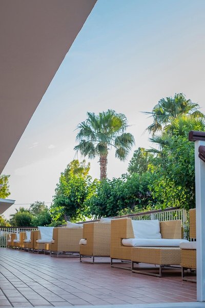 Golden Coast Hotel & Bungalows 22