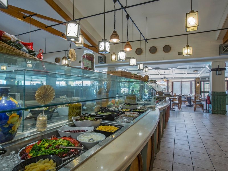 Golden Coast Hotel & Bungalows 29