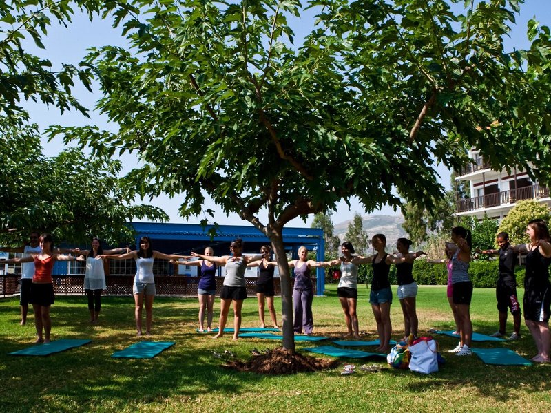 Golden Coast Hotel & Bungalows 38