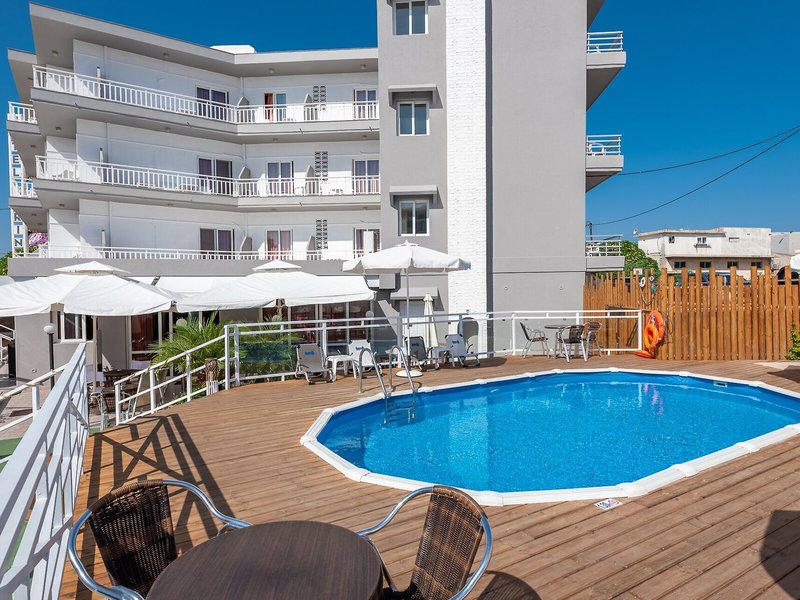 Congo Hotel 8
