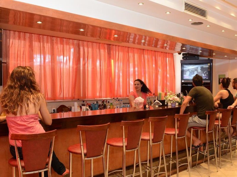 Congo Hotel 21