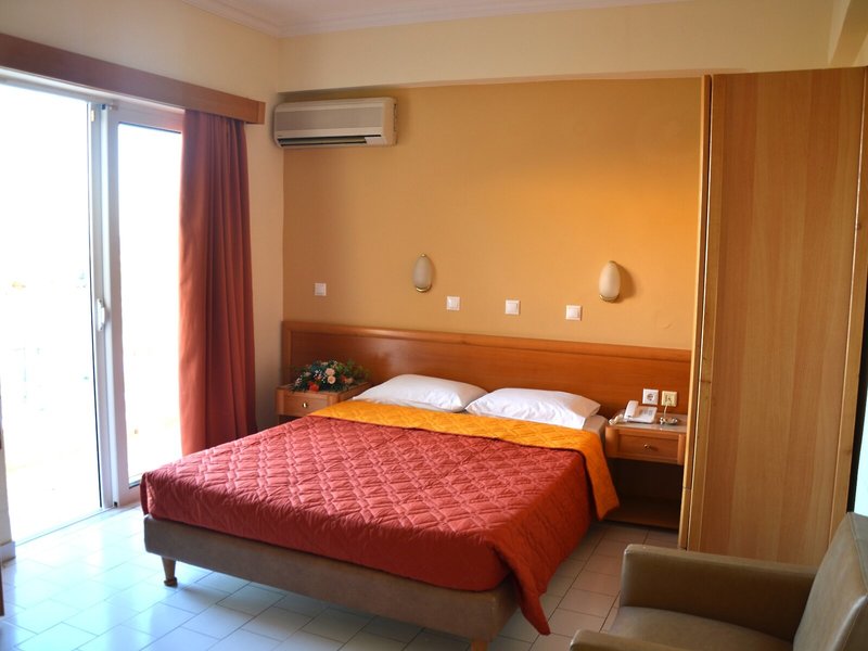 Congo Hotel 24