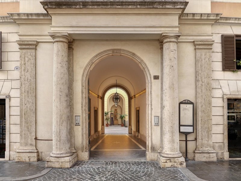 Borghese Contemporary Hotel 2