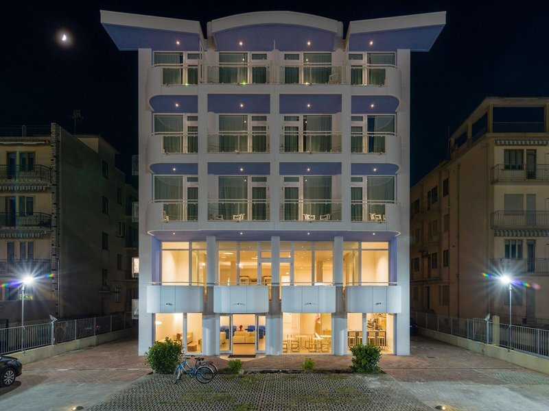 Hotel Mediterraneo 3