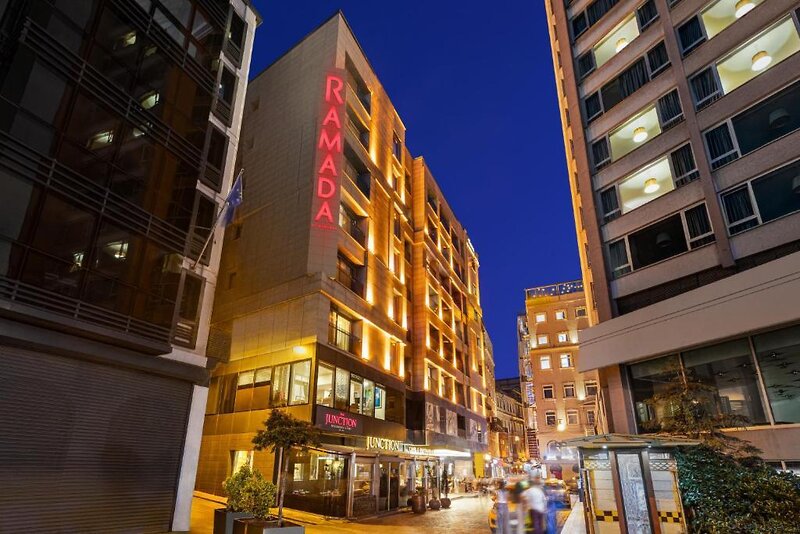 Ramada by Wyndham Istanbul Pera 3