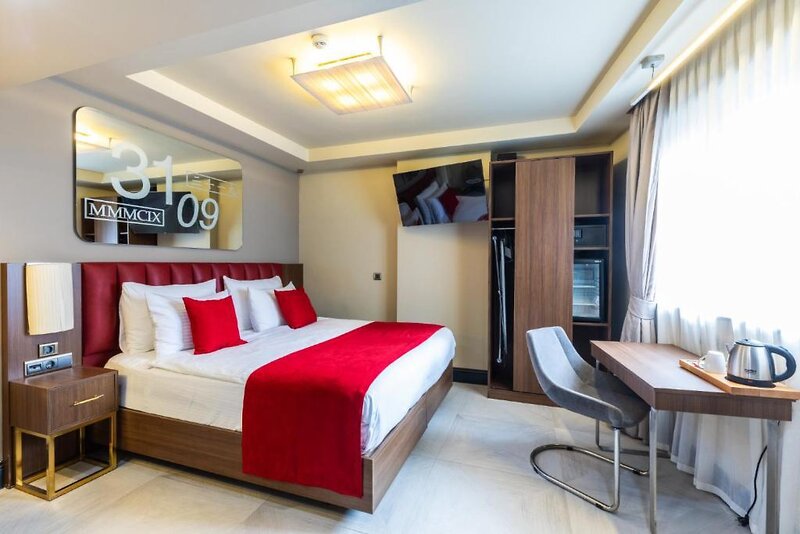 Ramada by Wyndham Istanbul Pera 33