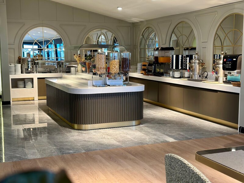 Hotel Zurich Istanbul 9