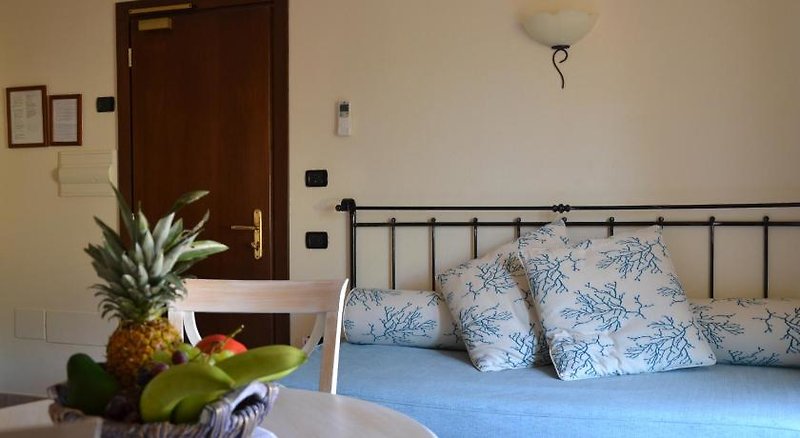 Hotel Villa Del Parco 3 - Room Example