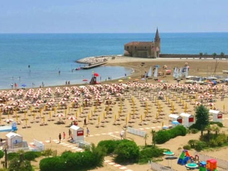 Stellamare  Beach Hotel 4