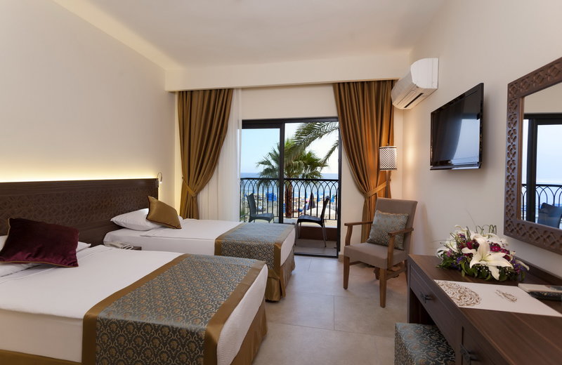 Alaaddin Beach Hotel 16