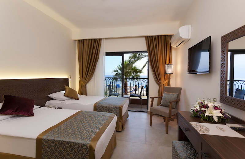 Alaaddin Beach Hotel 9