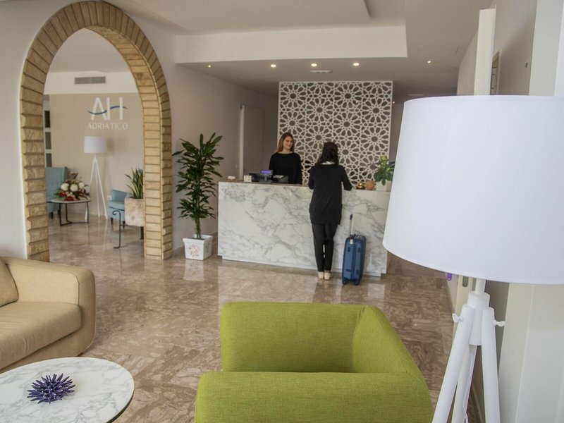 Hotel Adriatico 8 - Lounge / Lobby