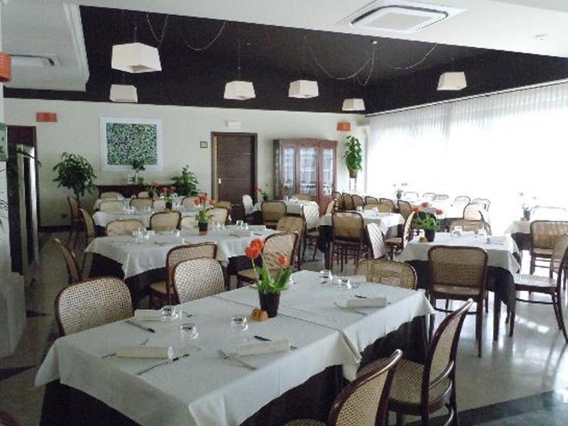 Hotel Adriatico 11 - Restaurant