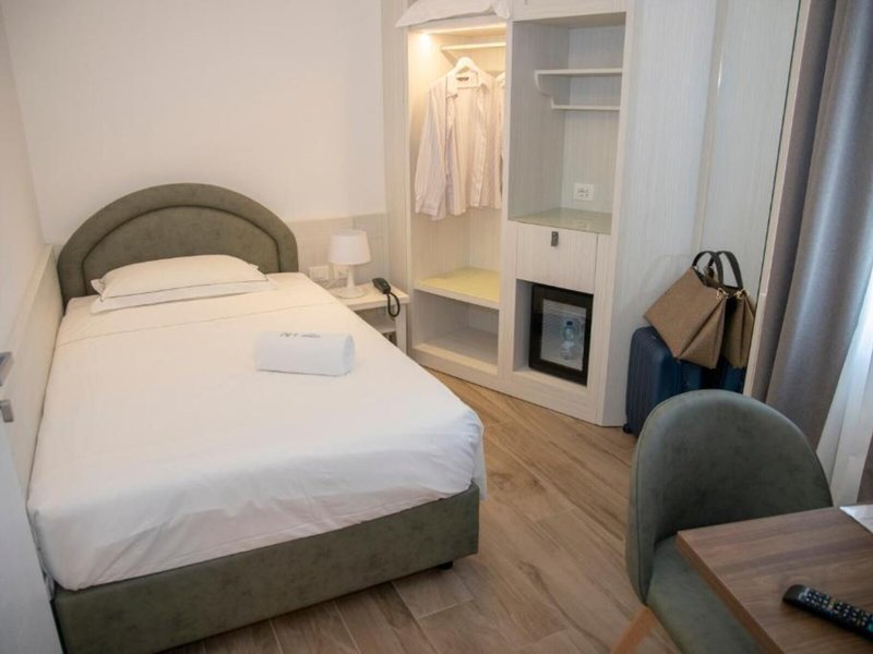 Hotel Adriatico 17 - Room Example