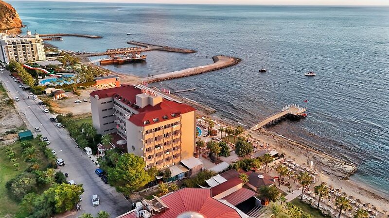 Anitas Beach Hotel 11