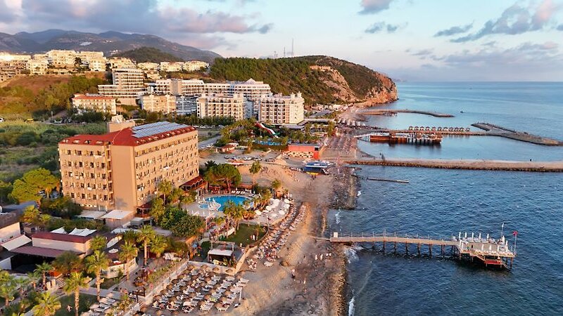 Anitas Beach Hotel 12