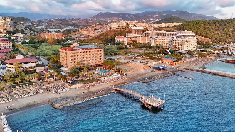 Anitas Beach Hotel 5