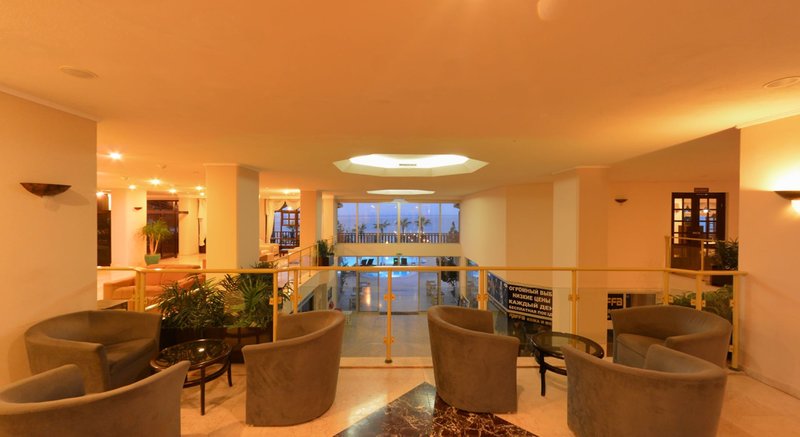 Anitas Beach Hotel 12