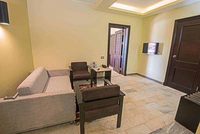 Royal Tulip Beach Resort 19