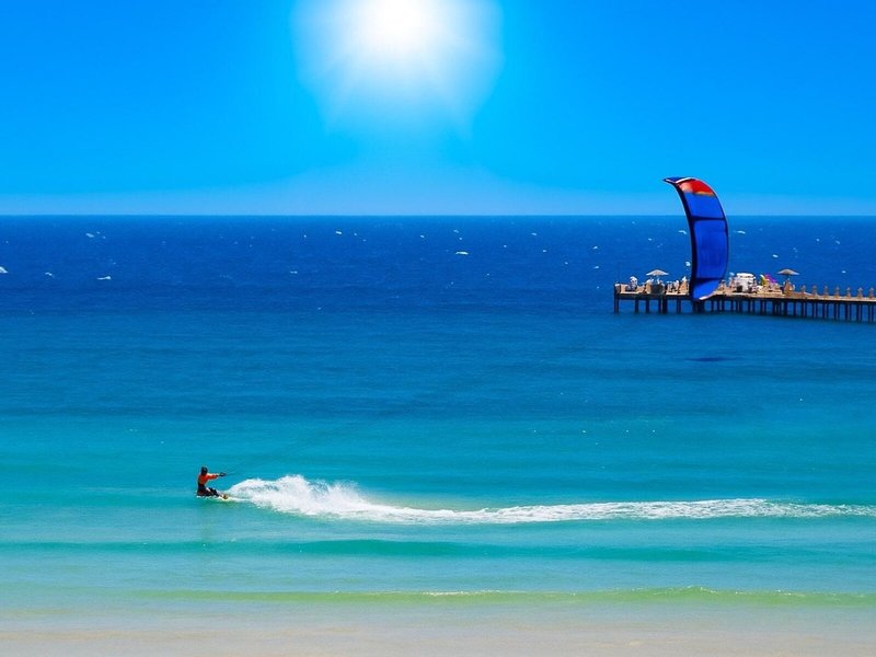 Royal Tulip Beach Resort 9