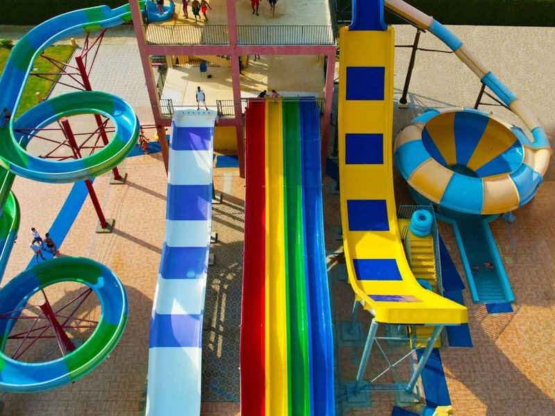 Royal Tulip Beach Resort 21