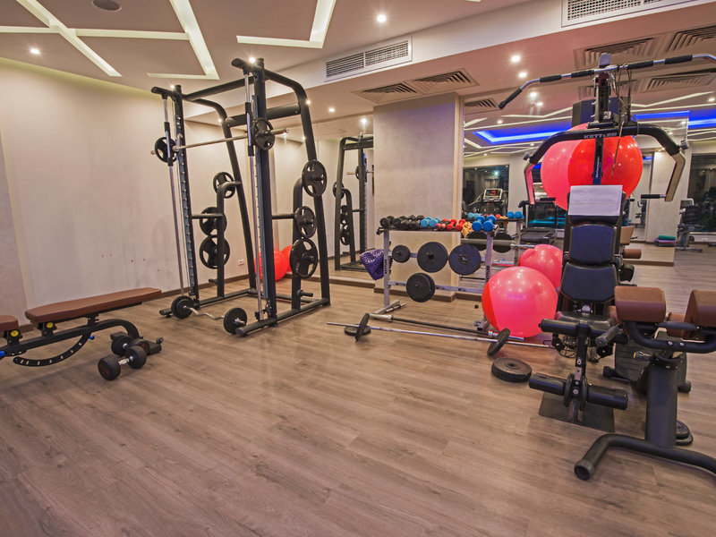 Royal Tulip Beach Resort 41