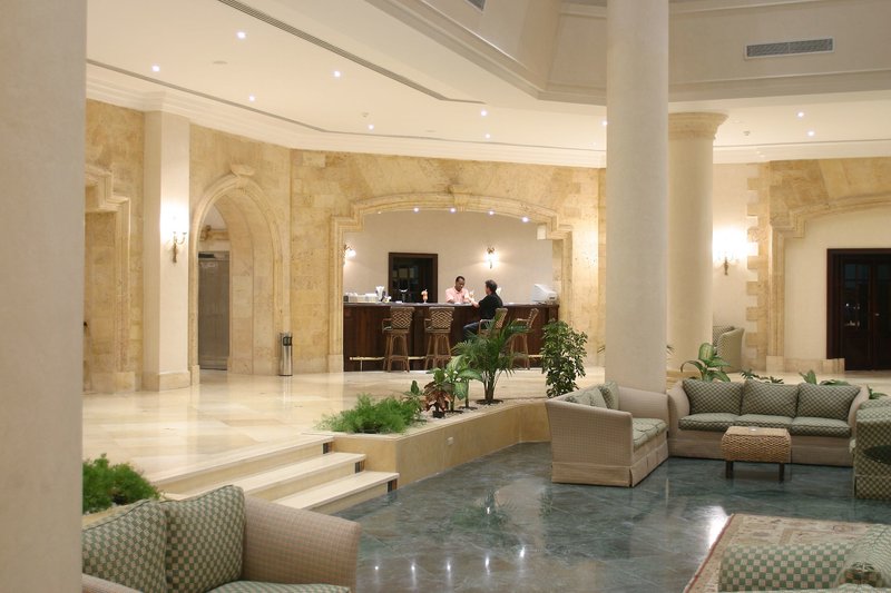 Royal Tulip Beach Resort 11