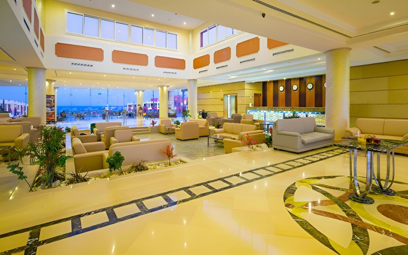 Royal Tulip Beach Resort 12