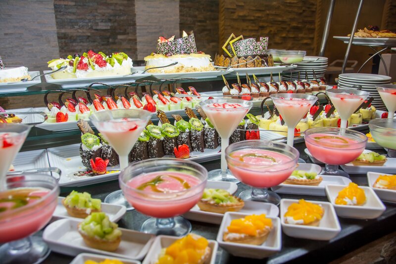 Royal Tulip Beach Resort 40