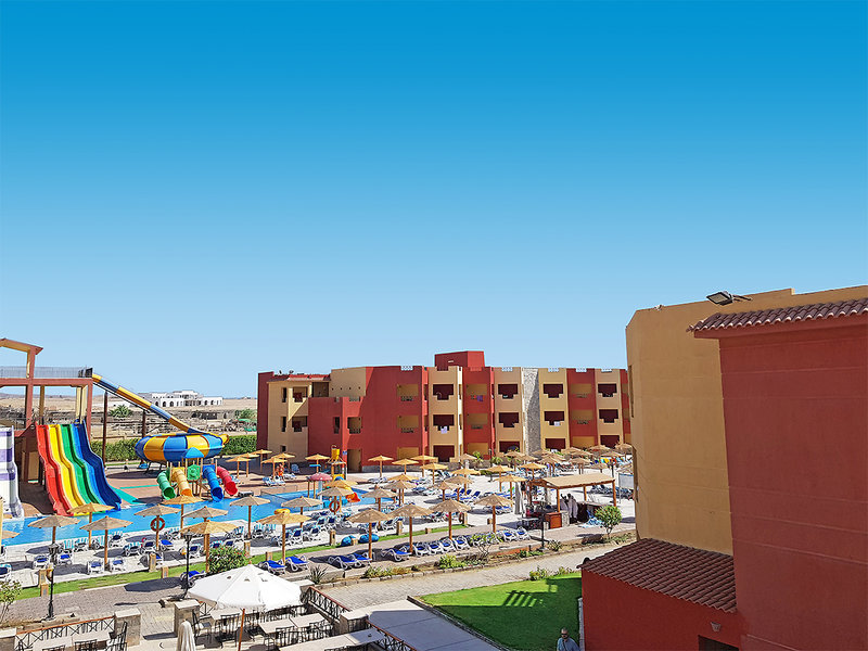 Royal Tulip Beach Resort 13