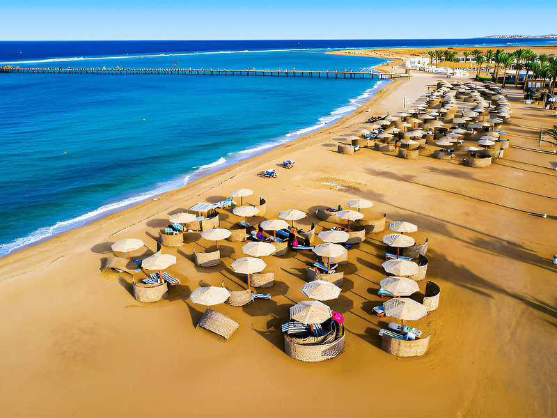 Royal Tulip Beach Resort 16