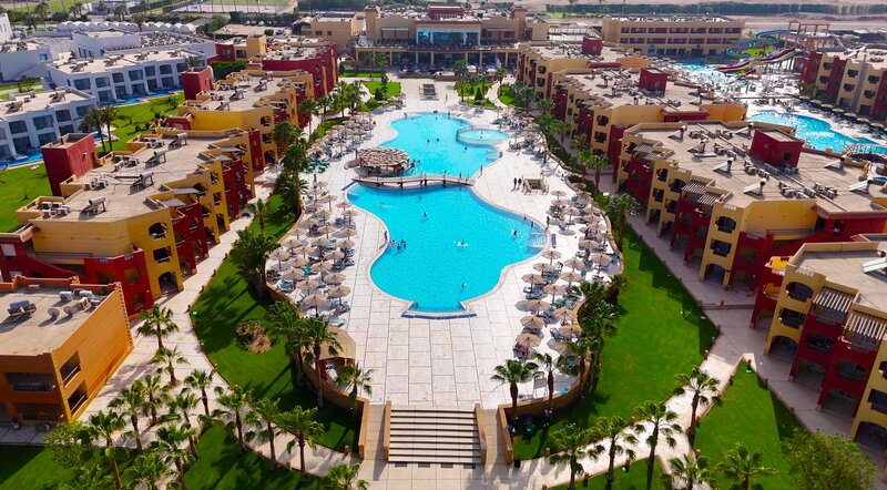 Royal Tulip Beach Resort 54
