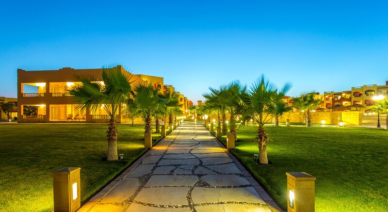 Royal Tulip Beach Resort 102
