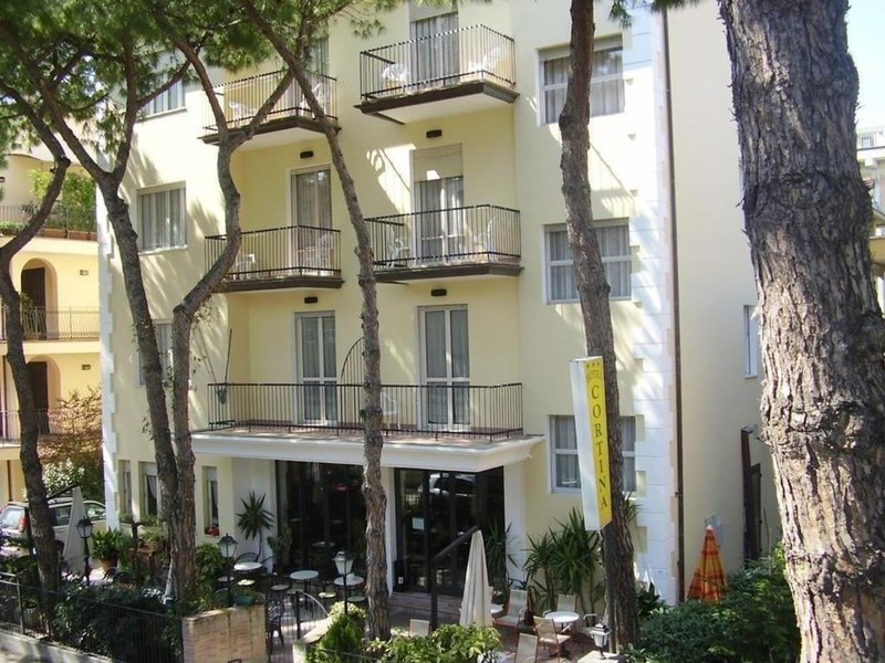 Hotel Cortina 2