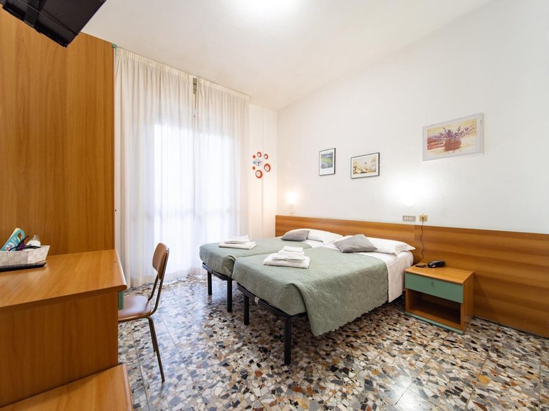 Hotel Cortina 22