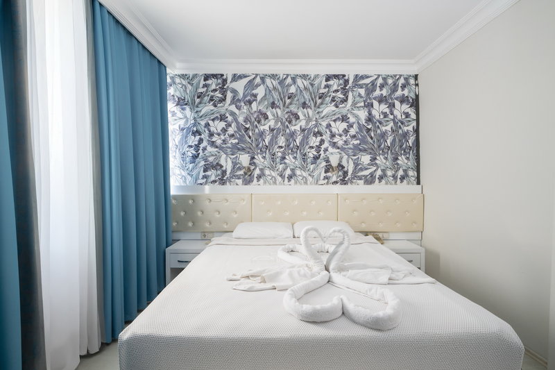 Azak Beach Hotel 21