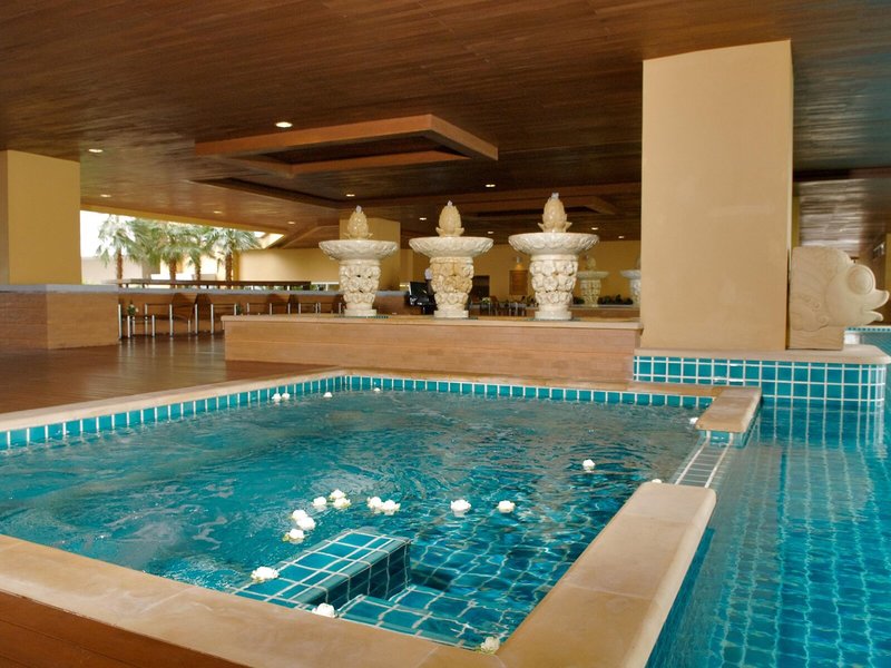 The Narathiwas Hotel & Residence Sathorn Bangkok 10