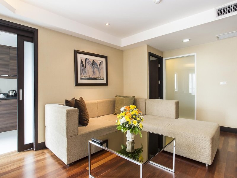 The Narathiwas Hotel & Residence Sathorn Bangkok 17