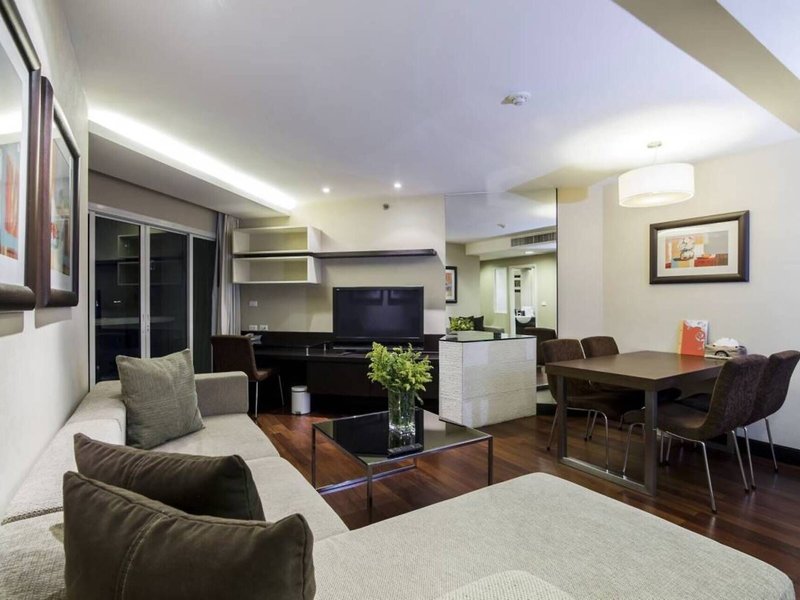 The Narathiwas Hotel & Residence Sathorn Bangkok 27