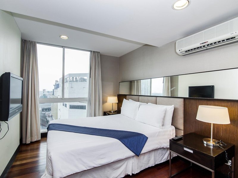 The Narathiwas Hotel & Residence Sathorn Bangkok 47