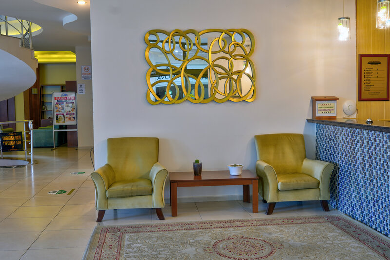 Blue Fish Hotel 9
