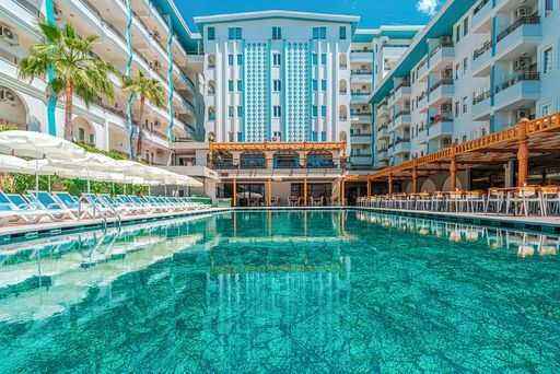 Blue Star Hotel 7
