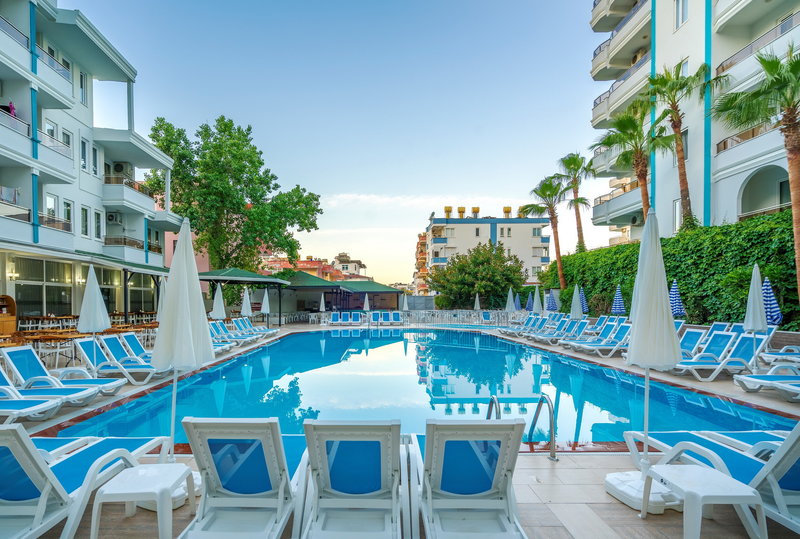 Blue Star Hotel 6