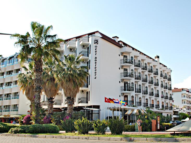 Boulevard 1
