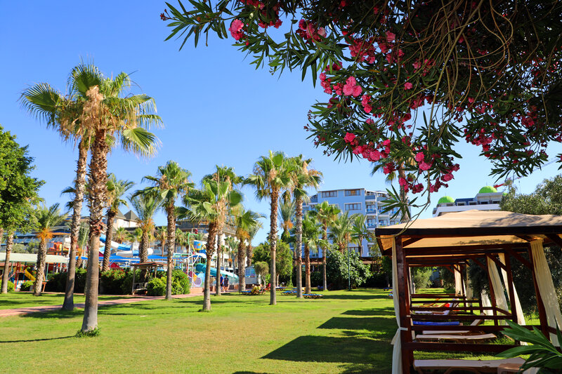 Caretta Beach Hotel 11