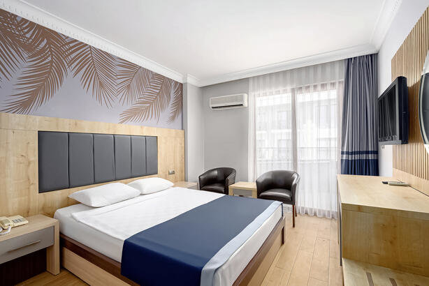 Caretta Beach Hotel 2