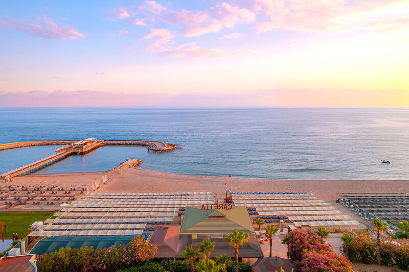 Caretta Beach Hotel 16